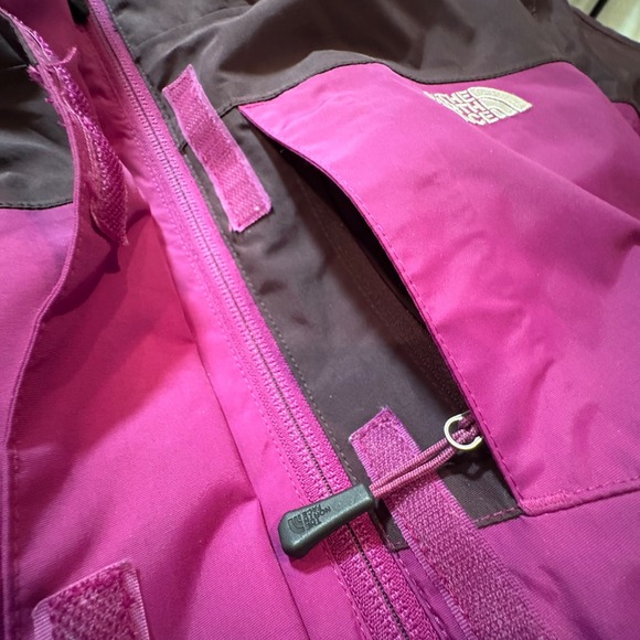 The North Face Women's XL 3-in-1 Triclimate Jacket Magenta Plum Waterproof Outer - Picture 5 of 16